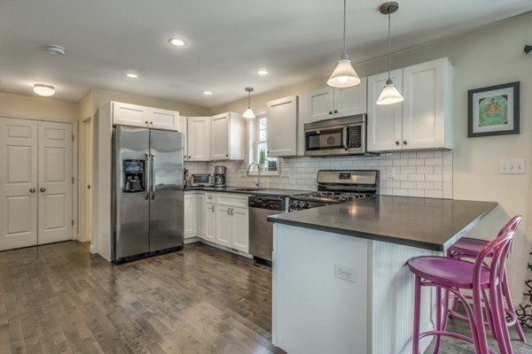 40 Riverview Road, Unit 2 Gloucester, MA 01930 - Photo 12 of 29 Gallery Image 12