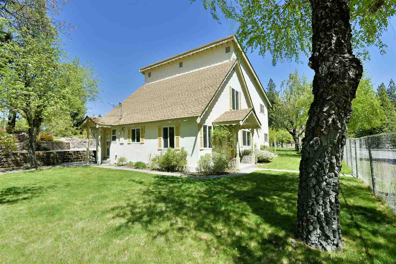 635 Wisner Road Mount Shasta, CA 96067 - Photo 1 of 26 Gallery Image 1