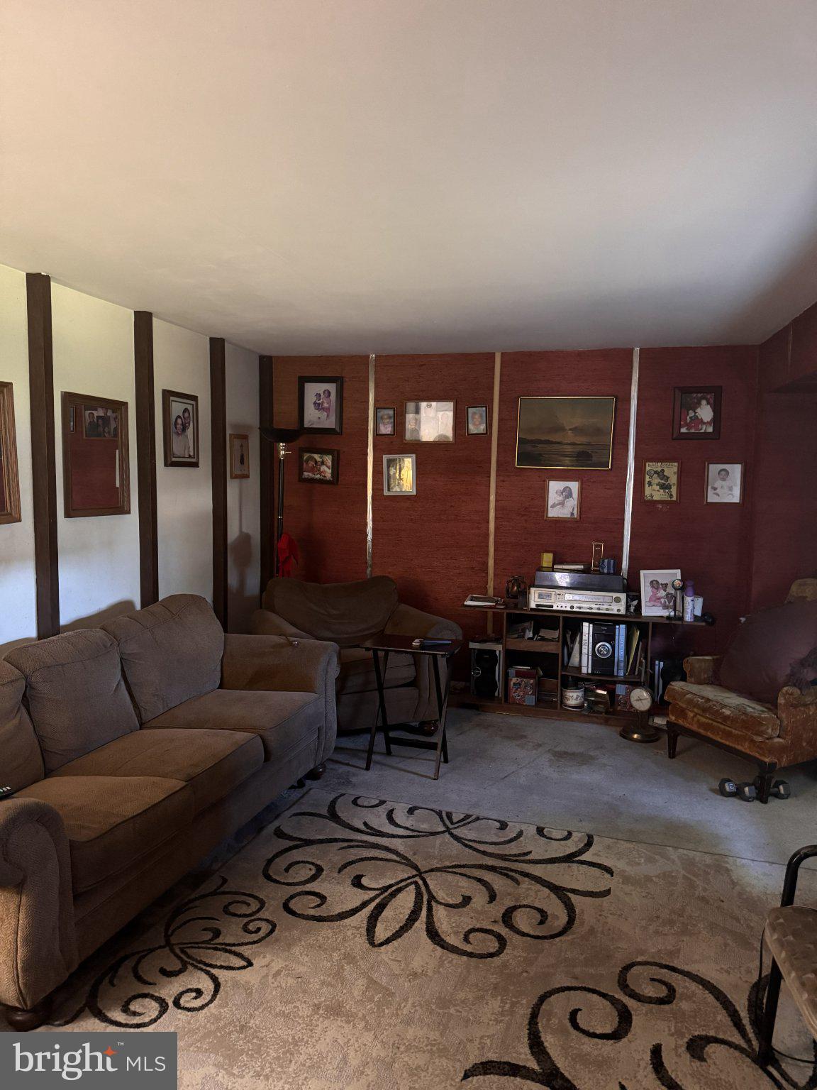 1456 Thornberry Road Wyncote, PA 19095 - Photo 4 of 8 Cozy living space with warm tones.