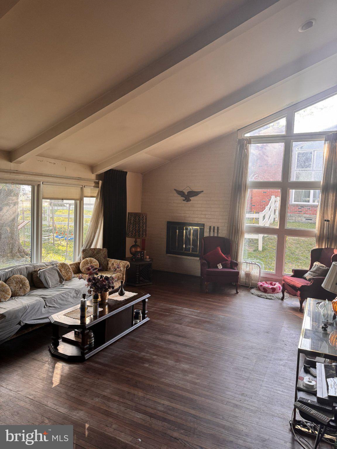 1456 Thornberry Road Wyncote, PA 19095 - Photo 6 of 8 Spacious living area with natural light.