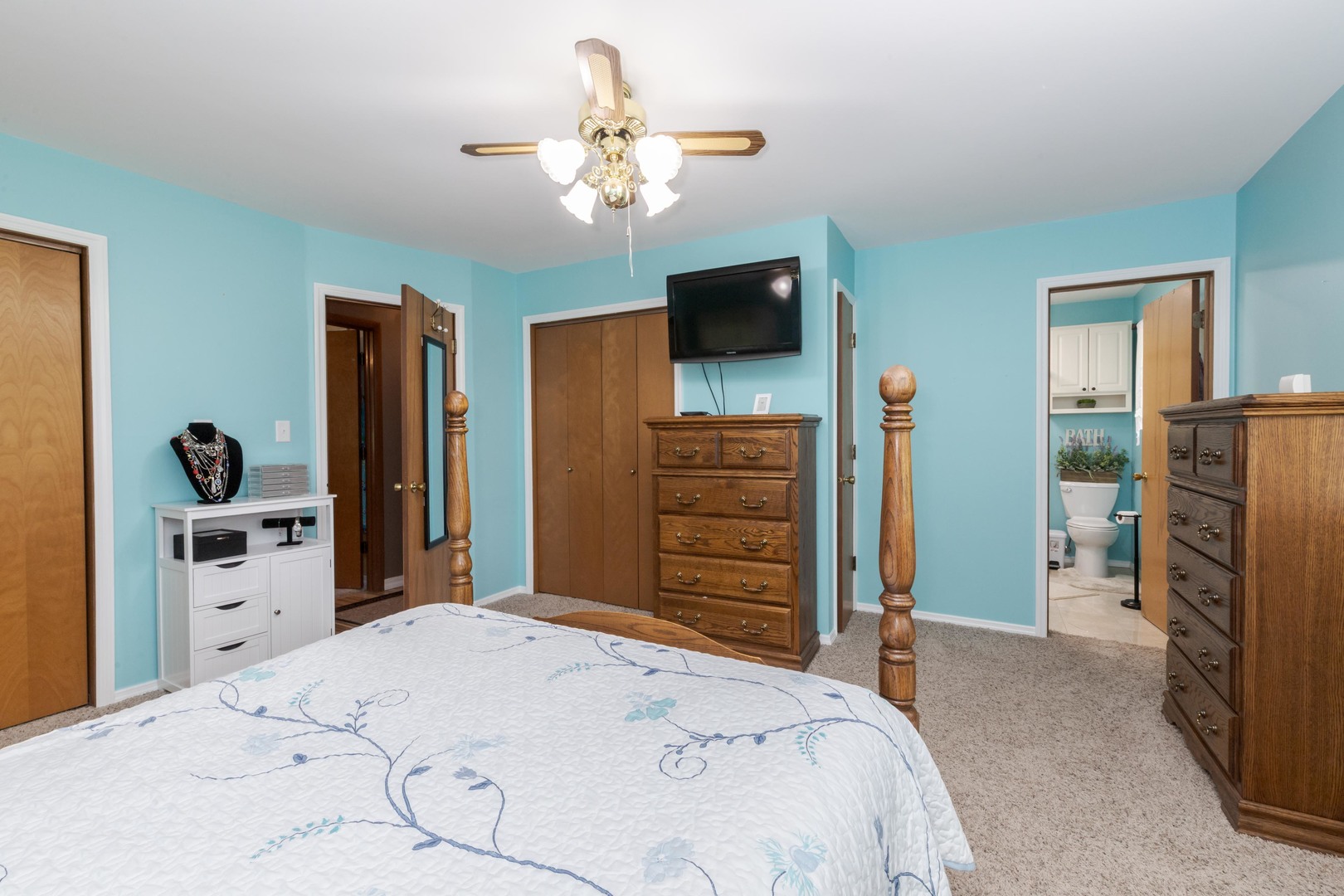 1604 6 Points Road Bloomington, IL 61701 - Photo 21 of 40