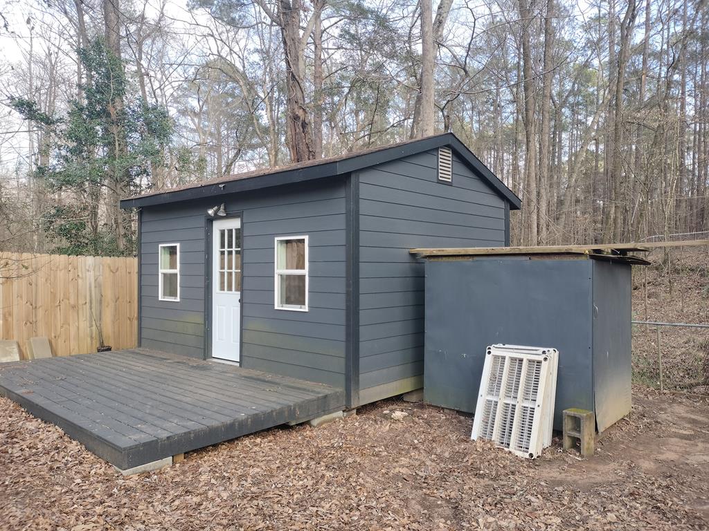 6036 Old Dominion Road Columbus, GA 31909 - Photo 34 of 46 She shed/man cave has porch deck