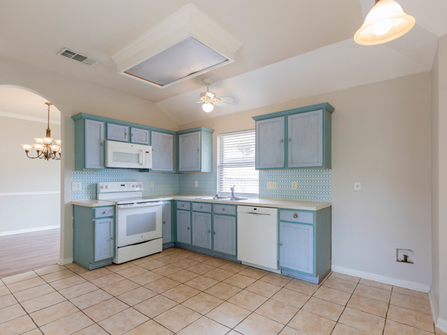 452 Raven Ridge New Braunfels, TX 78130 - Photo 7 of 17