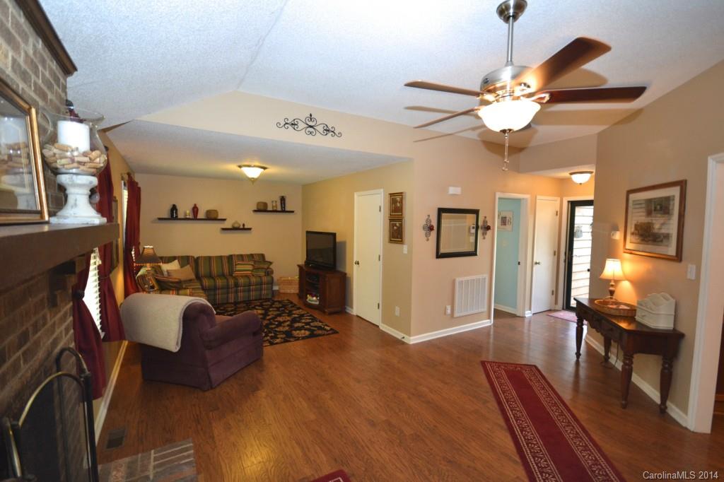 3017 Rice Road Matthews, NC 28105 - Photo 8 of 16