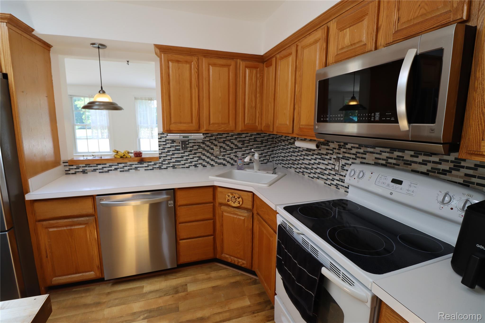 9360 Gale Road Goodrich, MI 48438 - Photo 6 of 21 IMG_3682.JPG