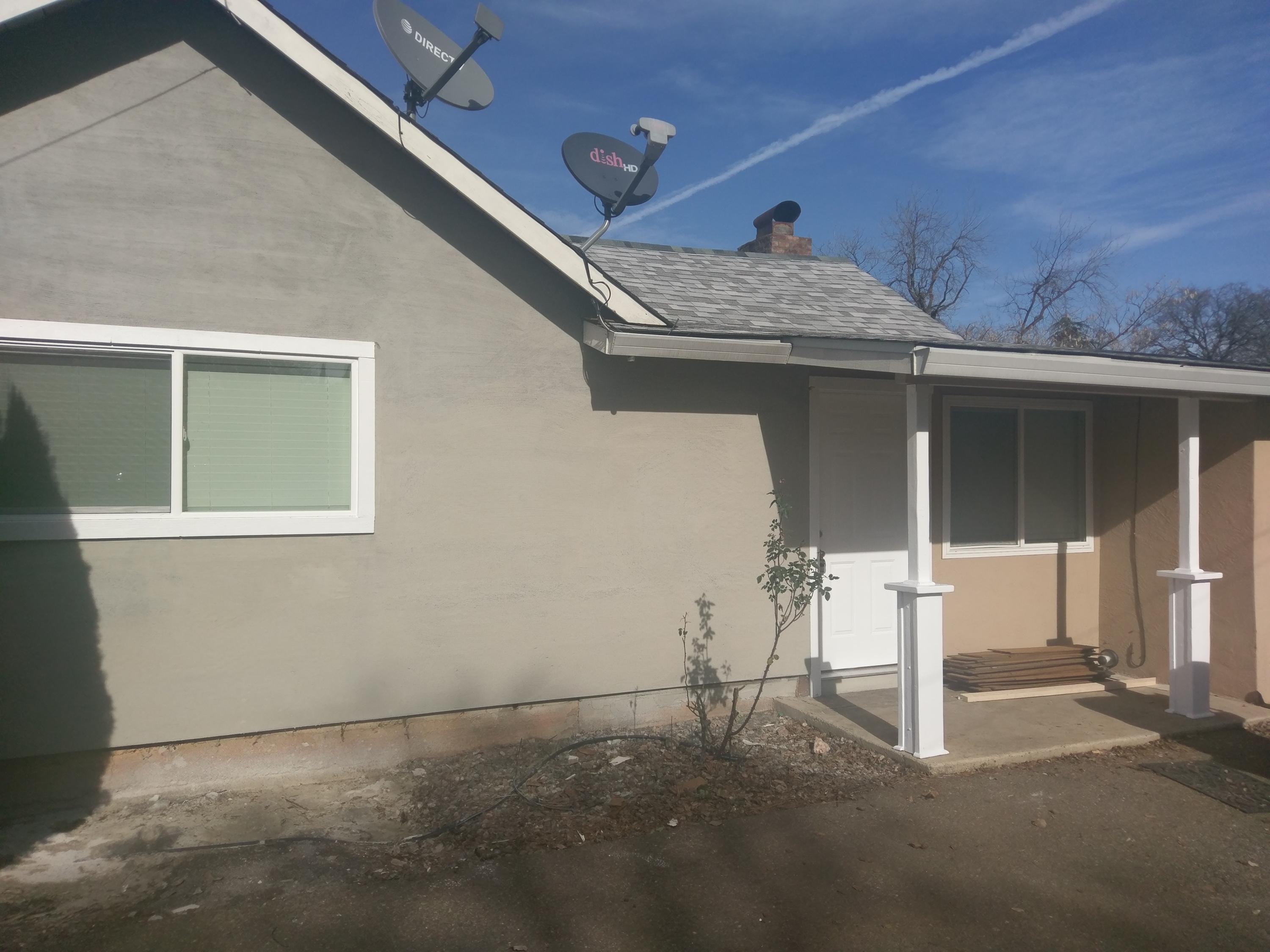 2711 Irwin Road Redding, CA 96002 - Photo 8 of 22 Irwin front side