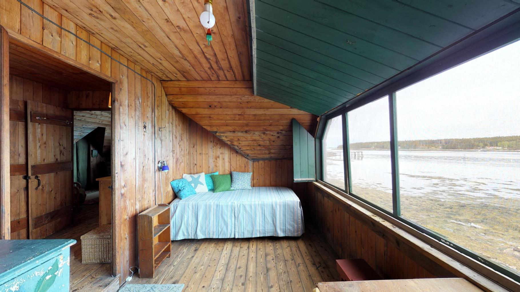 17 Cottage Road Tenants Harbor, ME 04860 - Photo 21 of 33 sleeping porch