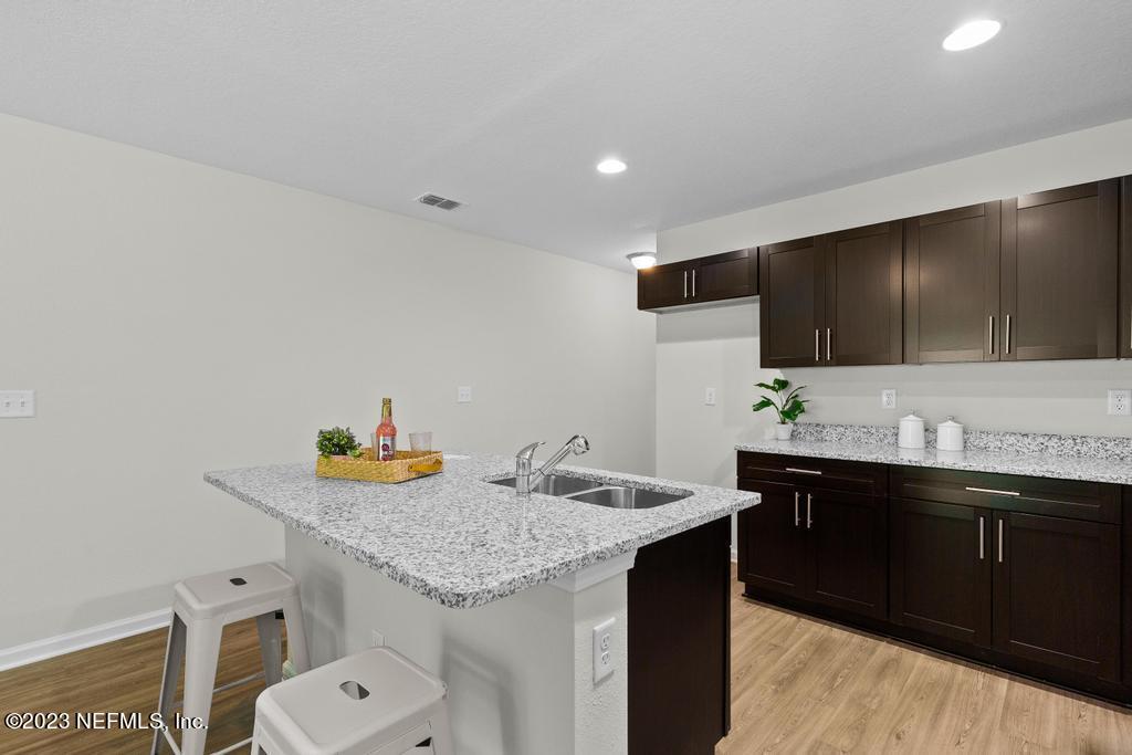 1318 Ellis Road South Jacksonville, FL 32205 - Photo 12 of 37 1284 Ellis Rd-16