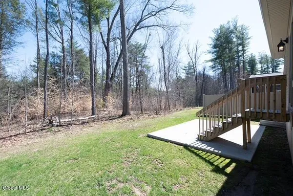 $489,900 | 17 Canterbury Lane, Bethlehem, NY 12054