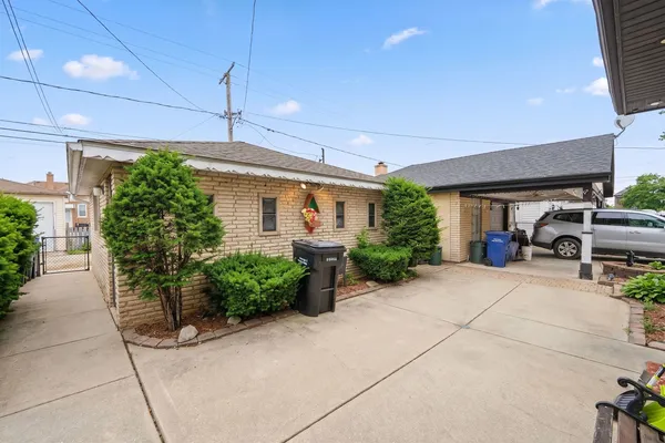 $799,900 | 4120 North Oketo Avenue, Norridge, IL 60706