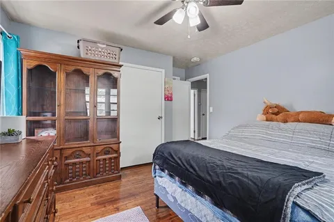 $285,000 | 1615 East Glenn Drive, Lawrence, KS 66044