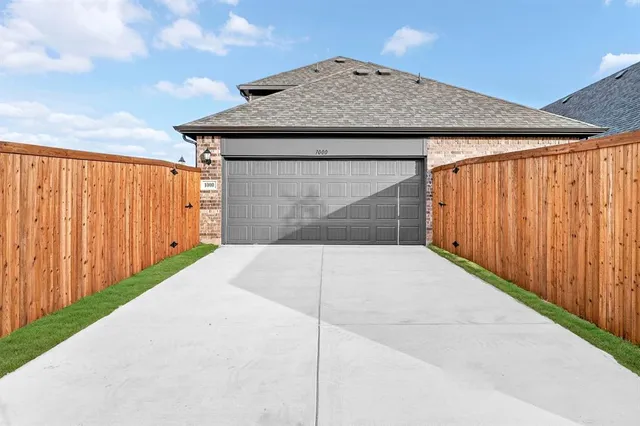 a view of backyard of house