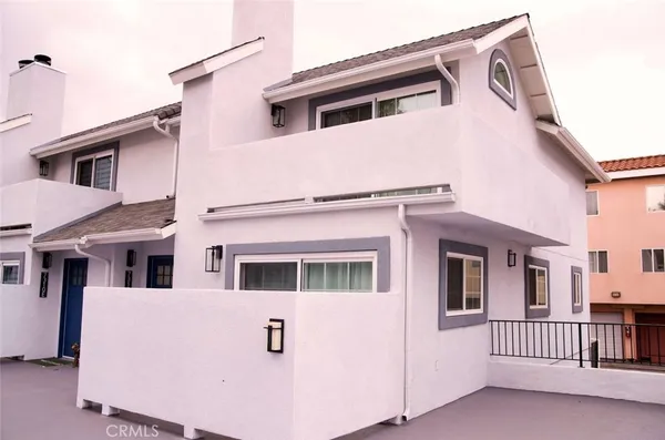 $3,150 | 7310 Balboa Boulevard, Unit F, Van Nuys, CA 91406