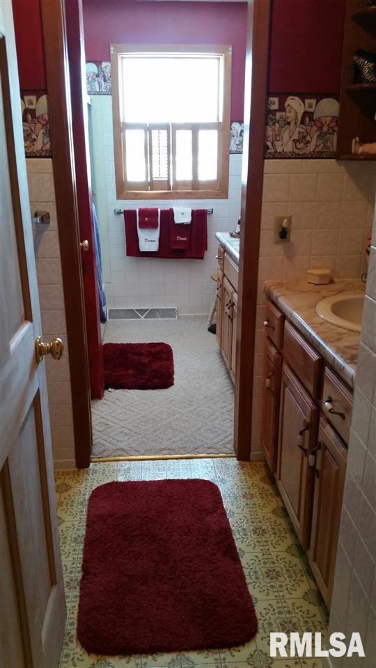 1597 Cedar Muscatine Road Wilton, IA 52778 - Photo 12 of 20