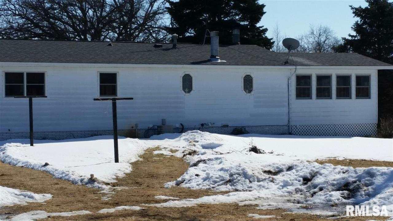 1597 Cedar Muscatine Road Wilton, IA 52778 - Photo 2 of 20