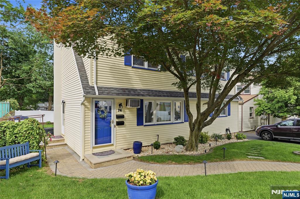 74 Barbara Street, Unit 2 Bloomfield, NJ 07003 - Photo 2 of 17