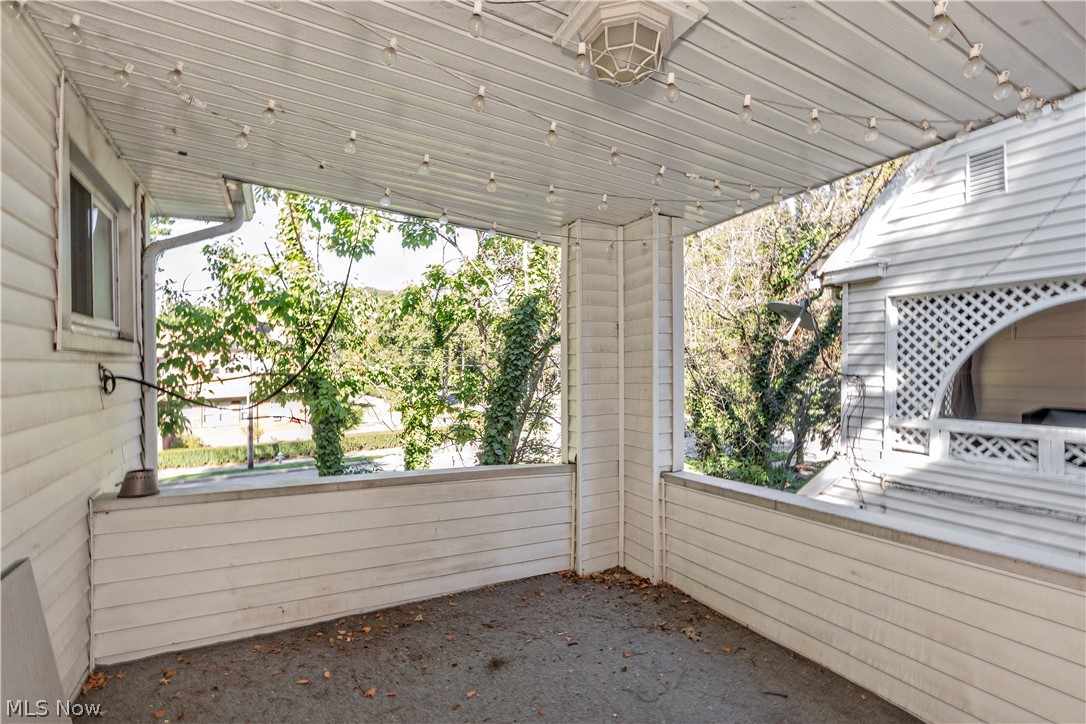 2121 Coventry Road Cleveland Heights, OH 44118 - Photo 17 of 47 2nd floor balcony off the sun room
