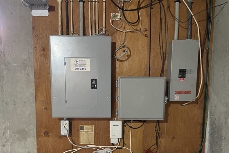 3 Barnold Street West Warwick, RI 02893 - Photo 7 of 13