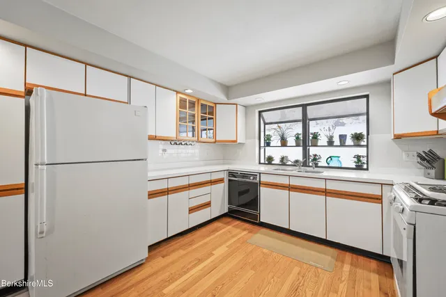 $599,900 | 40 Prospect Hill Road, Stockbridge, MA 01262