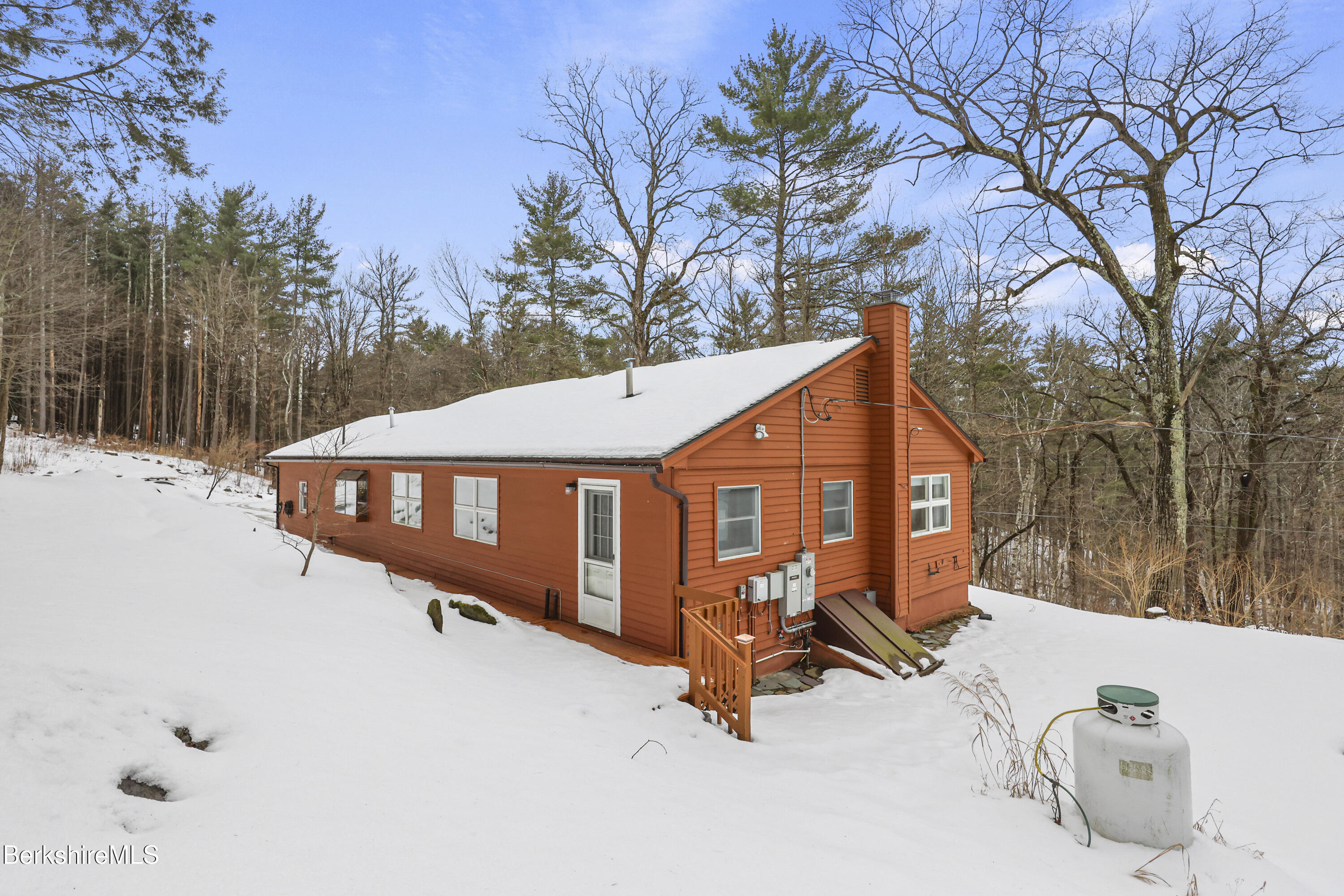 40 Prospect Hill Road Stockbridge, MA 01262 - Photo 33 of 50 back view
