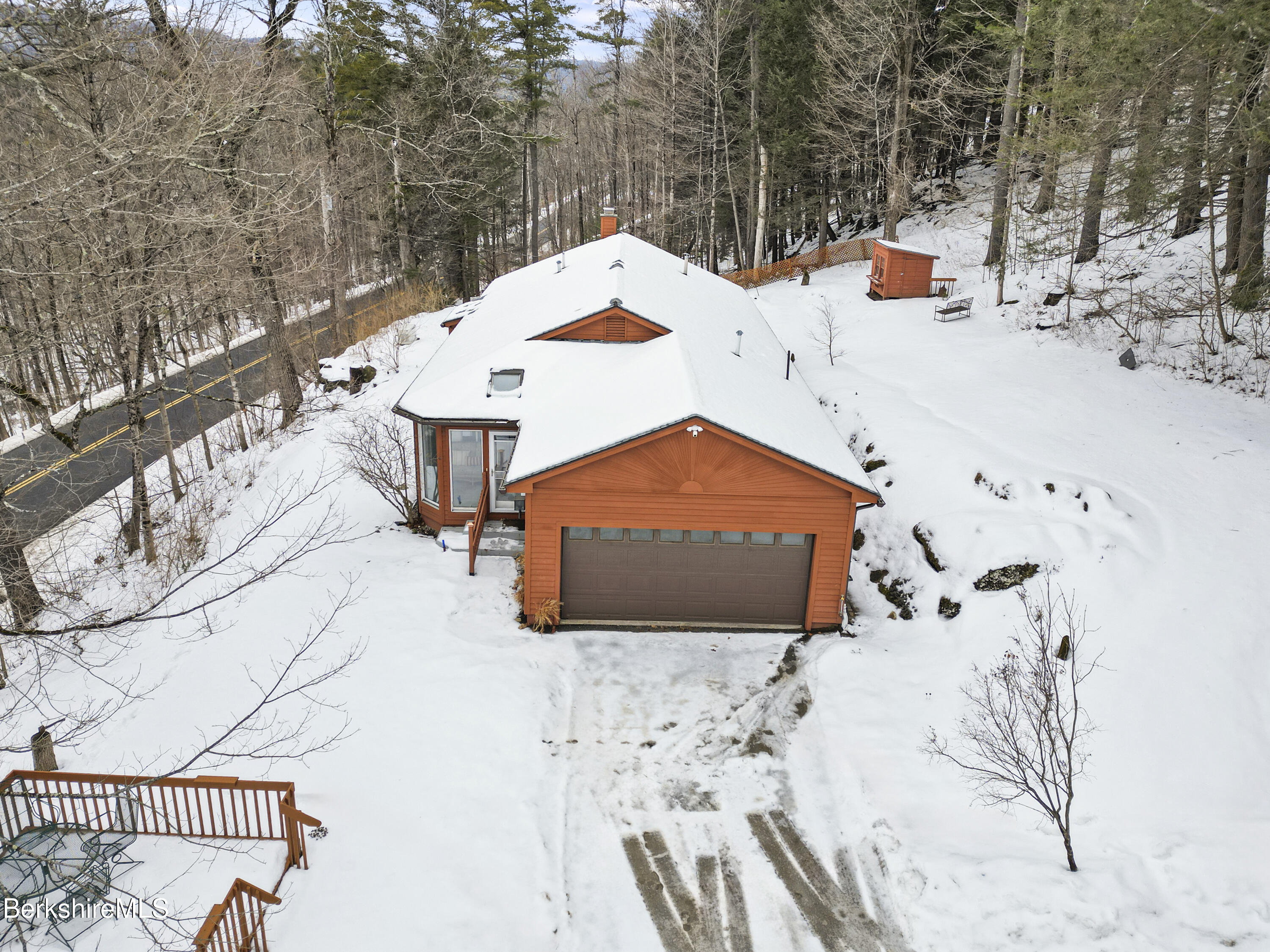 40 Prospect Hill Road Stockbridge, MA 01262 - Photo 37 of 50 aerial