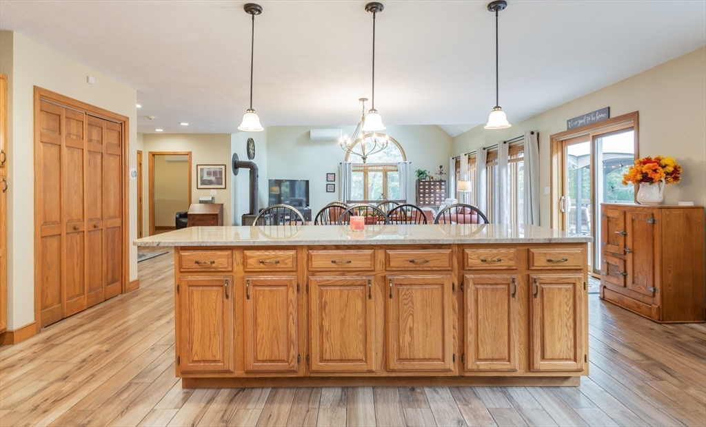 135 South Washington Street Norton, MA 02766 - Photo 12 of 41