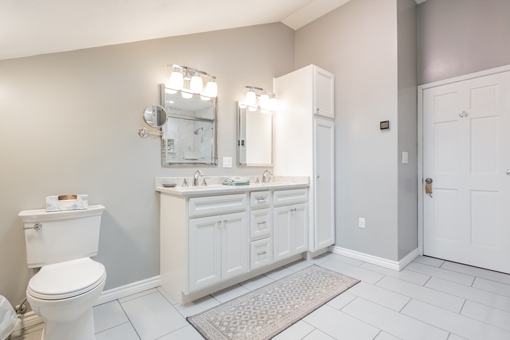 135 South Washington Street Norton, MA 02766 - Photo 28 of 41