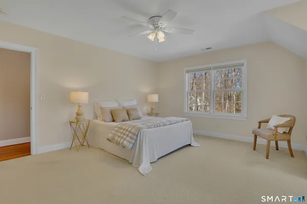 $989,000 | 9 White Oak Lane, Avon, CT 06001