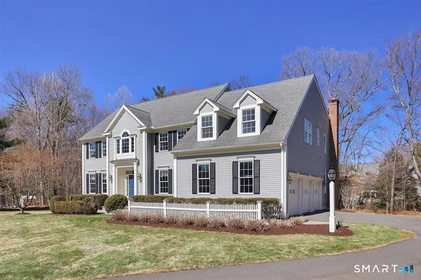 $989,000 | 9 White Oak Lane, Avon, CT 06001
