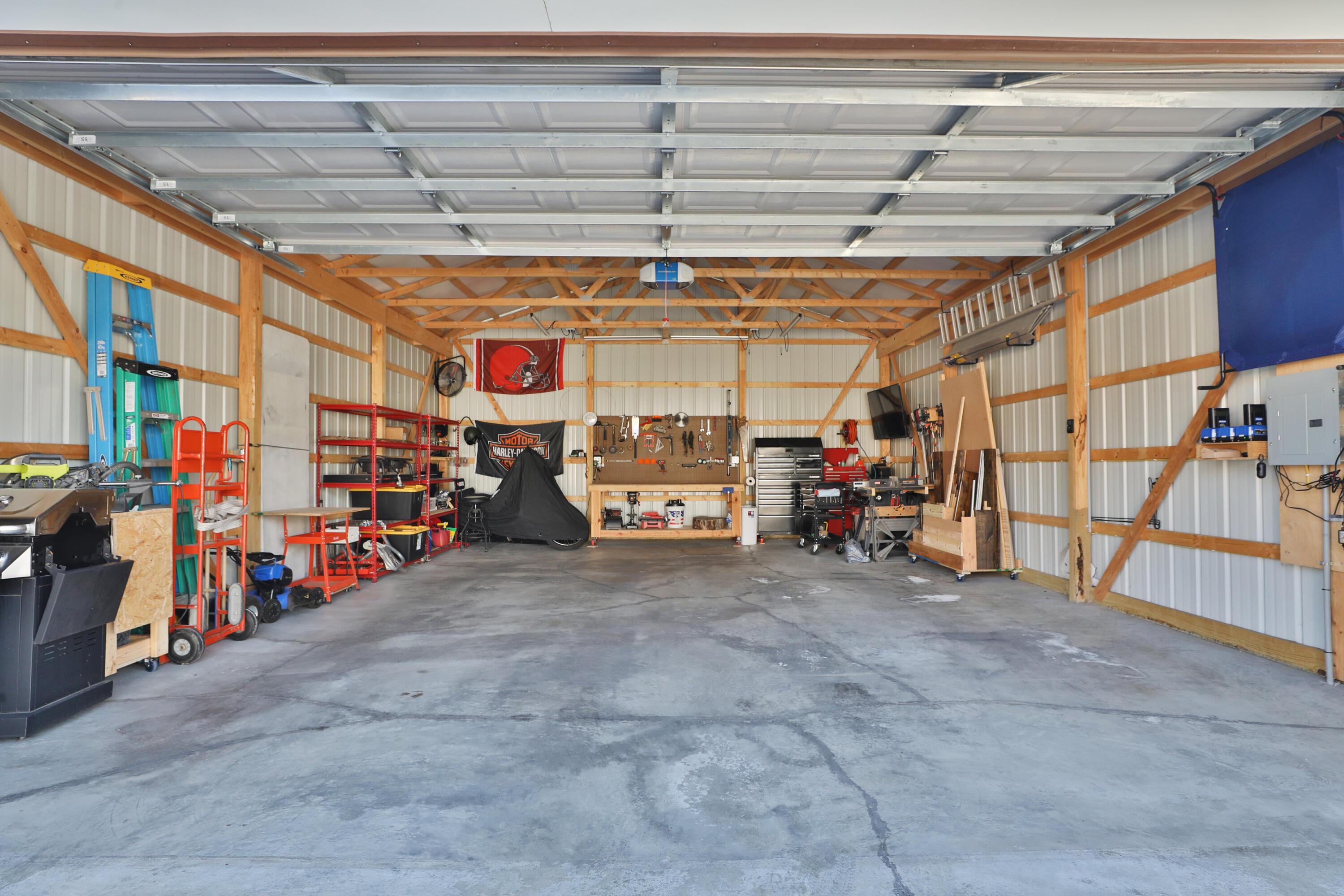 157 Wetmore Road Columbus, OH 43214 - Photo 43 of 44 Amish Built Pole Barn