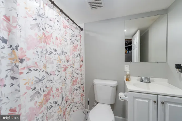 $369,900 | 2519 Wycliffe Road, Parkville, MD 21234