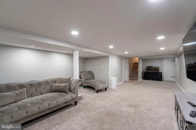 $369,900 | 2519 Wycliffe Road, Parkville, MD 21234