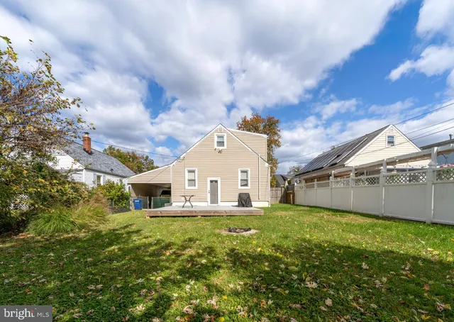 $369,900 | 2519 Wycliffe Road, Parkville, MD 21234