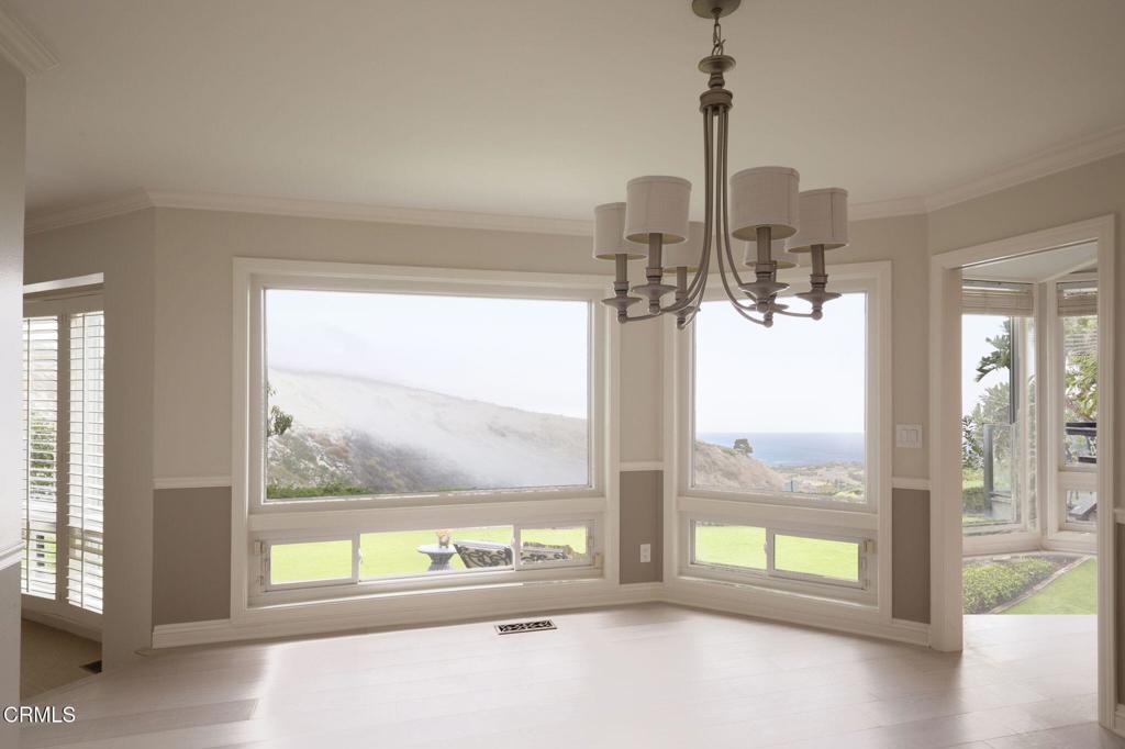 8 Burrell Lane Rancho Palos Verdes, CA 90275 - Photo 15 of 46 8-web-or-mls-8 Burrell Lt by Pierre Gala