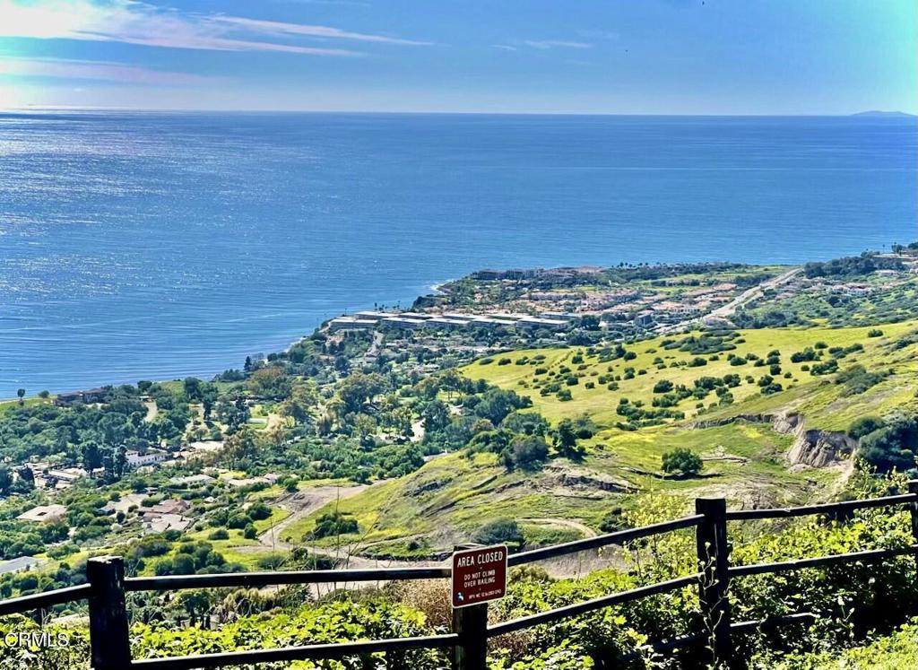 8 Burrell Lane Rancho Palos Verdes, CA 90275 - Photo 46 of 46 422A1190-5BD2-4771-9BDA-8F5B757ED471IMG_