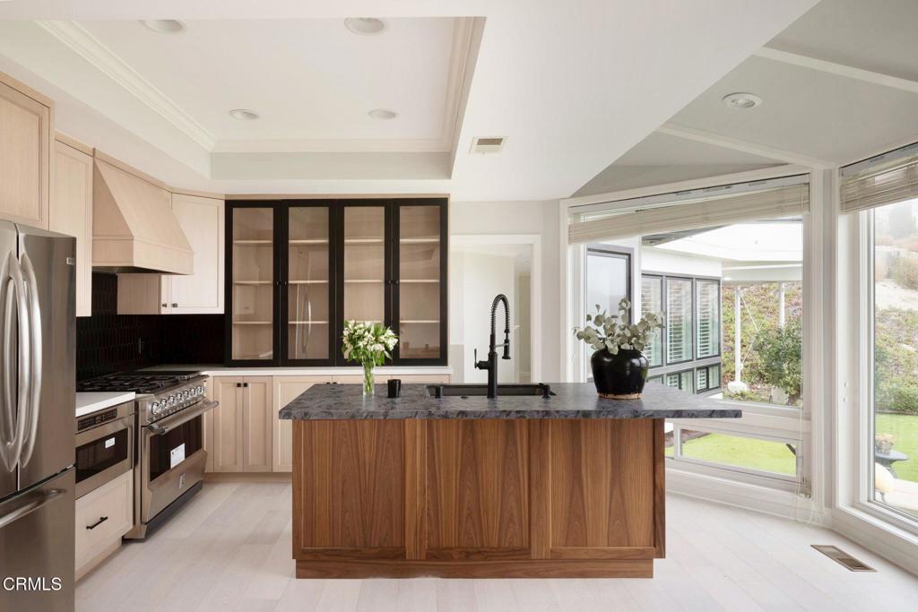 8 Burrell Lane Rancho Palos Verdes, CA 90275 - Photo 7 of 46 11-web-or-mls-8 Burrell Lt by Pierre Gal