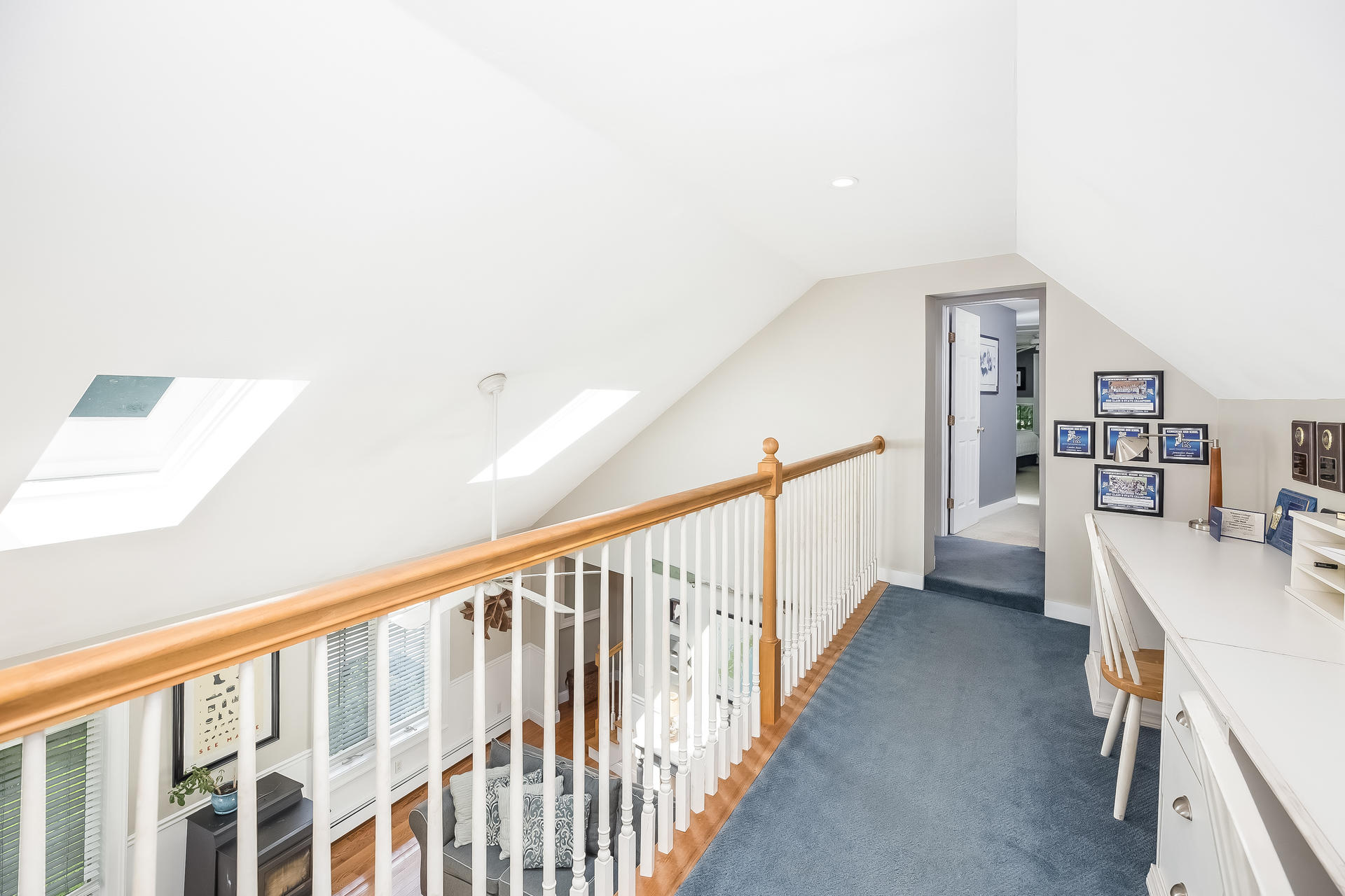 90 Whitten Road Kennebunk, ME 04043 - Photo 22 of 28 Loft hallway