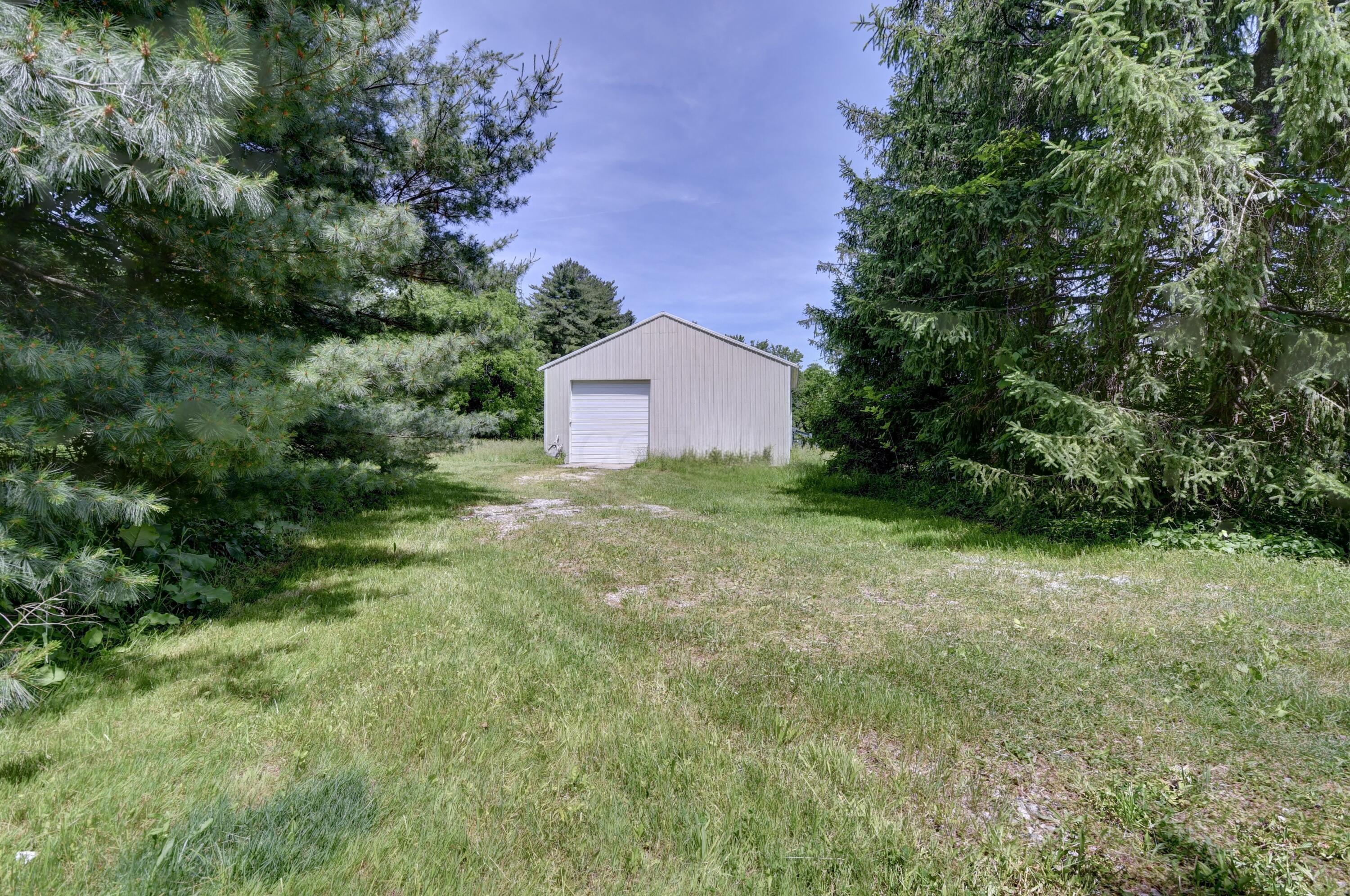 3993 Wadsworth Road Norton, OH 44203 - Photo 24 of 48
