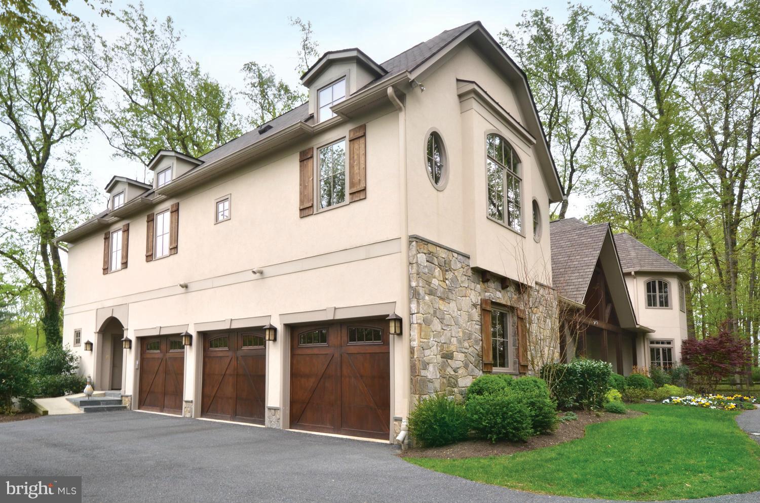 9417 Falls Road Potomac, MD 20854 - Photo 4 of 30 Exterior (Front)