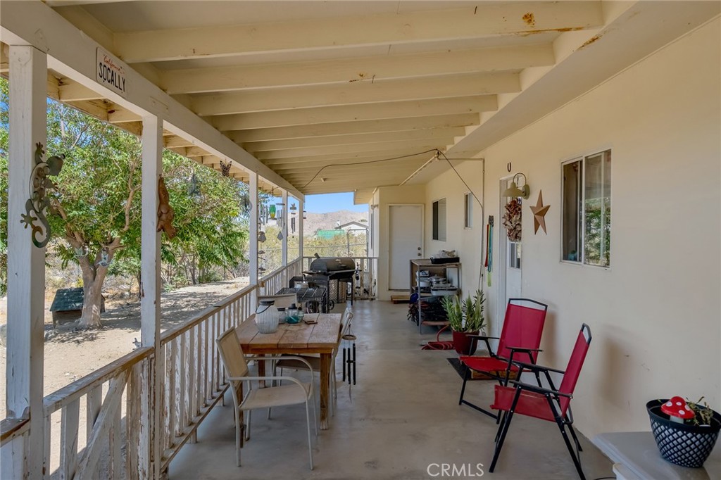 32720 Carnelian Road Lucerne Valley, CA 92356 - Photo 19 of 27