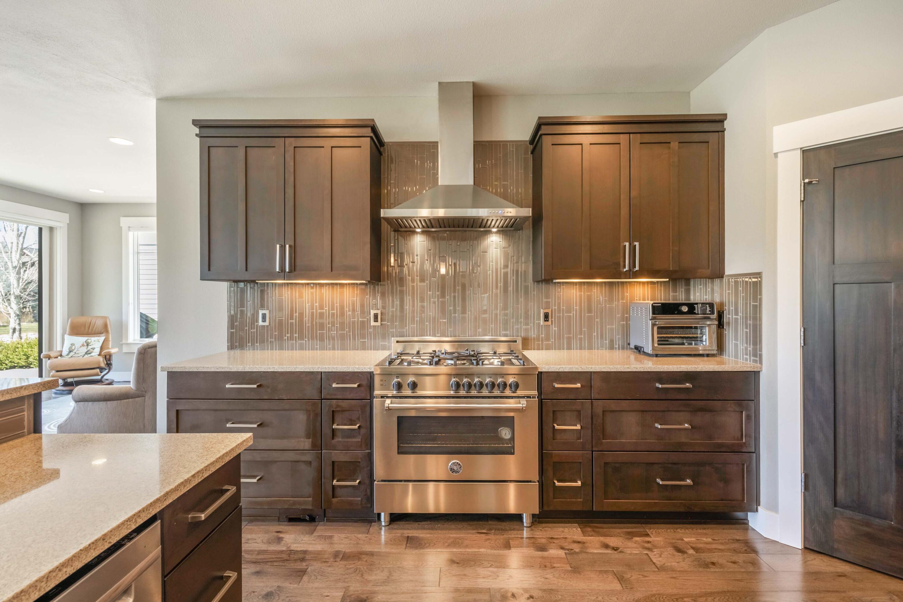 679 South Birch Street Sisters, OR 97759 - Photo 12 of 41 12