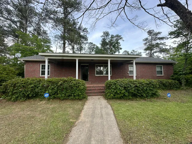 $350,000 | 340 Marion Street, Elloree, SC 29047