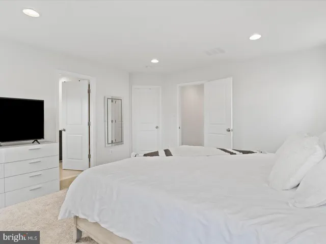 $3,350 | 9083 Connor House Road, Manassas, VA 20111