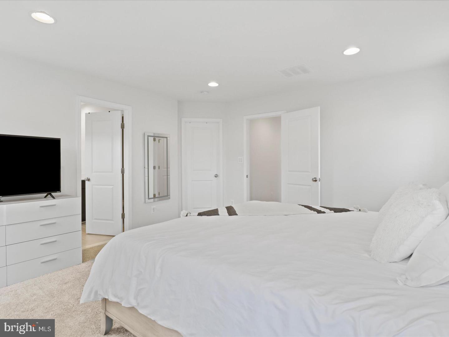 9083 Connor House Road Manassas, VA 20111 - Photo 16 of 22