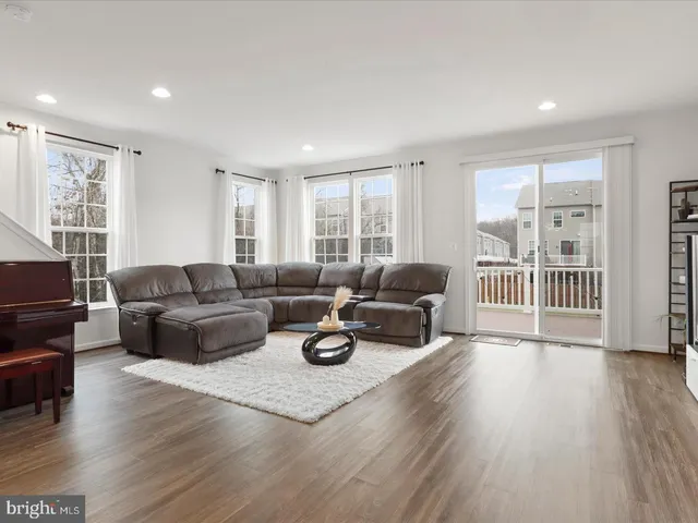 $3,350 | 9083 Connor House Road, Manassas, VA 20111