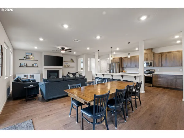$514,900 | 1482 Stasny Avenue Southeast, Albany, OR 97322