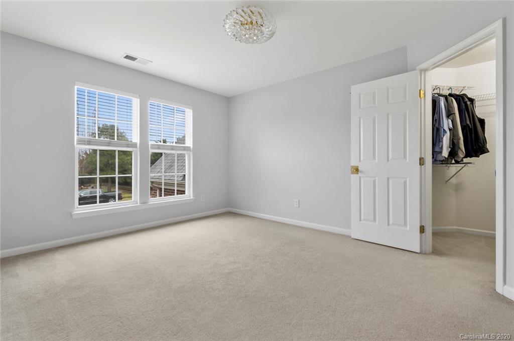 3005 Strawberry Road Matthews, NC 28104 - Photo 31 of 39 Gallery Image 31
