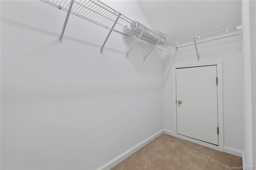 3005 Strawberry Road Matthews, NC 28104 - Photo 35 of 39 Gallery Image 35