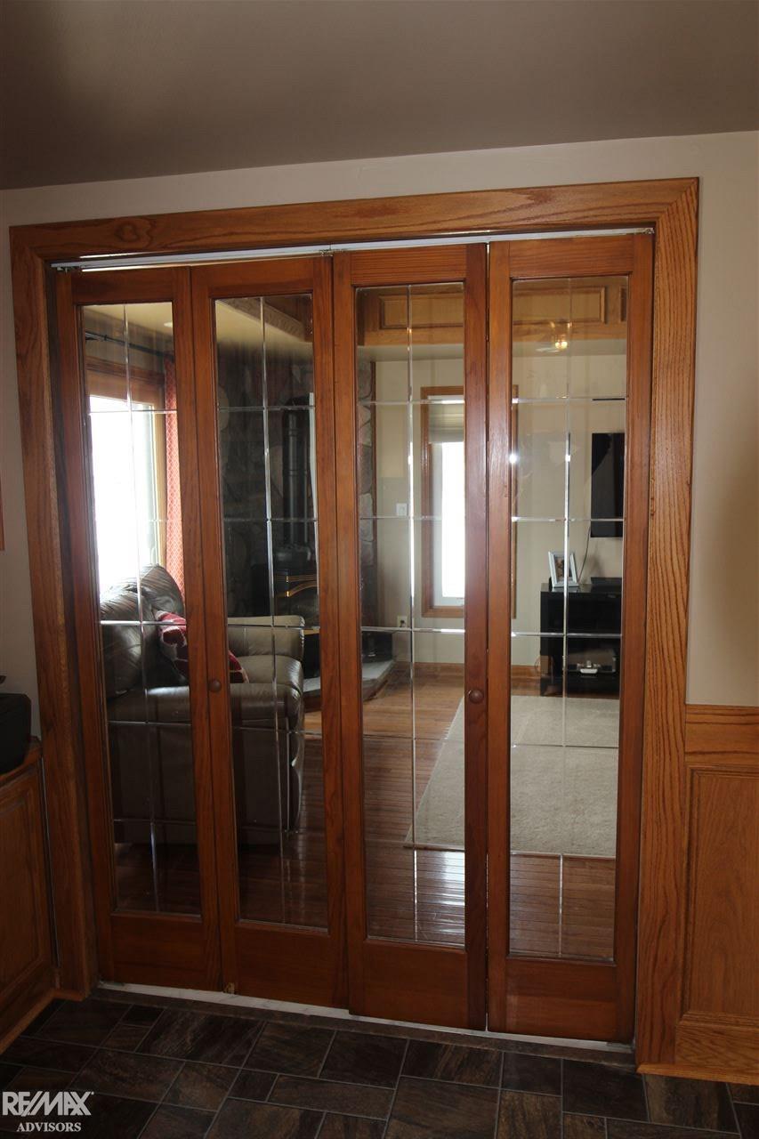 55389 Fairchild Road Macomb, MI 48042 - Photo 22 of 61 50006995-22.JPG