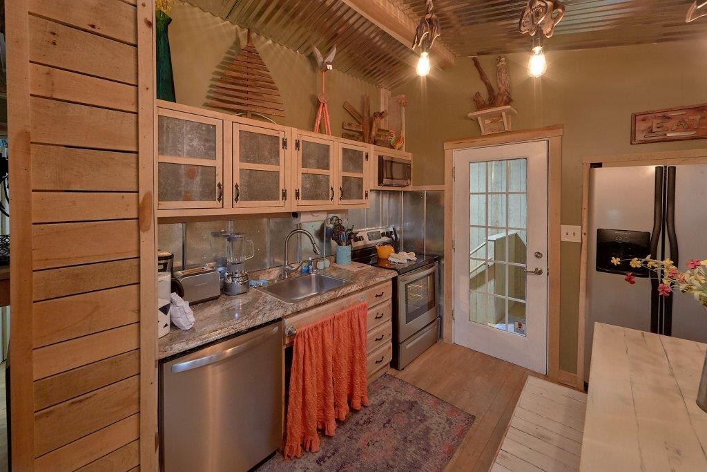 3109 North Clear Fork Road Sevierville, TN 37862 - Photo 19 of 45 Gallery Image 19